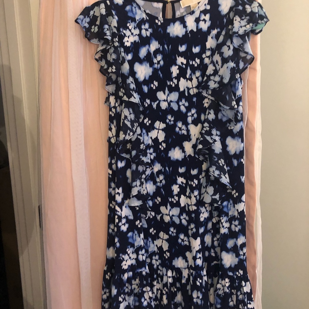Blue floral flow dress